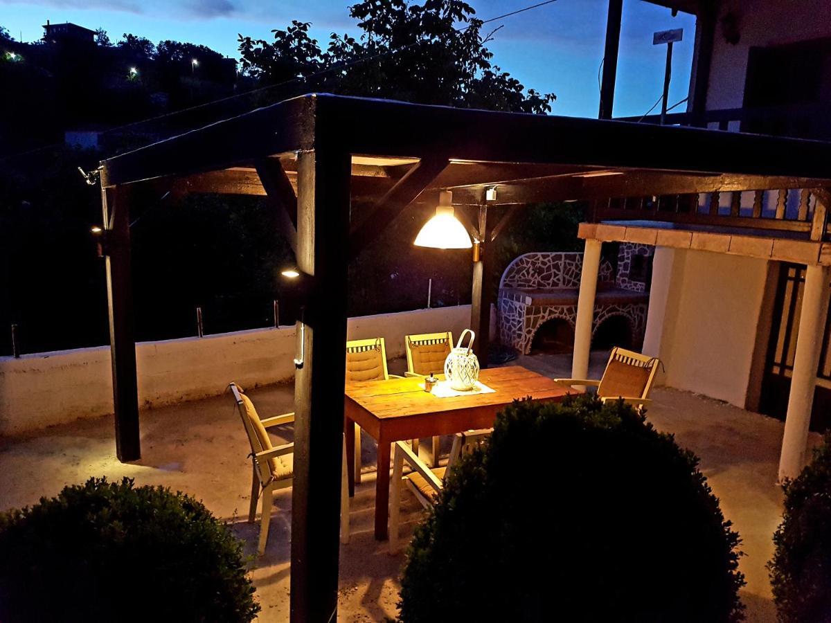 Proias Guesthouse 7Km From Meteora!At Village Vlachava Kalambaka Eksteriør billede