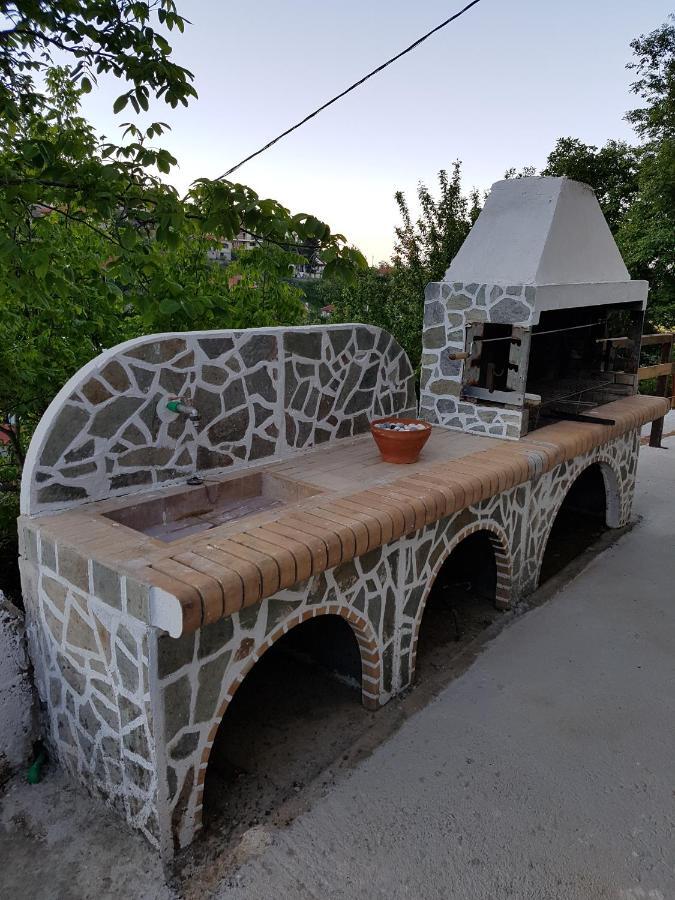Proias Guesthouse 7Km From Meteora!At Village Vlachava Kalambaka Eksteriør billede